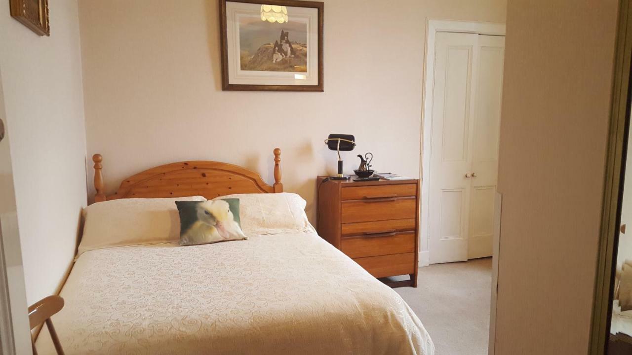 Strathcona Guesthouse Пърт Екстериор снимка