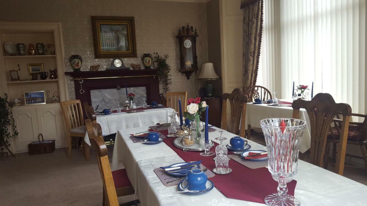 Strathcona Guesthouse Пърт Екстериор снимка